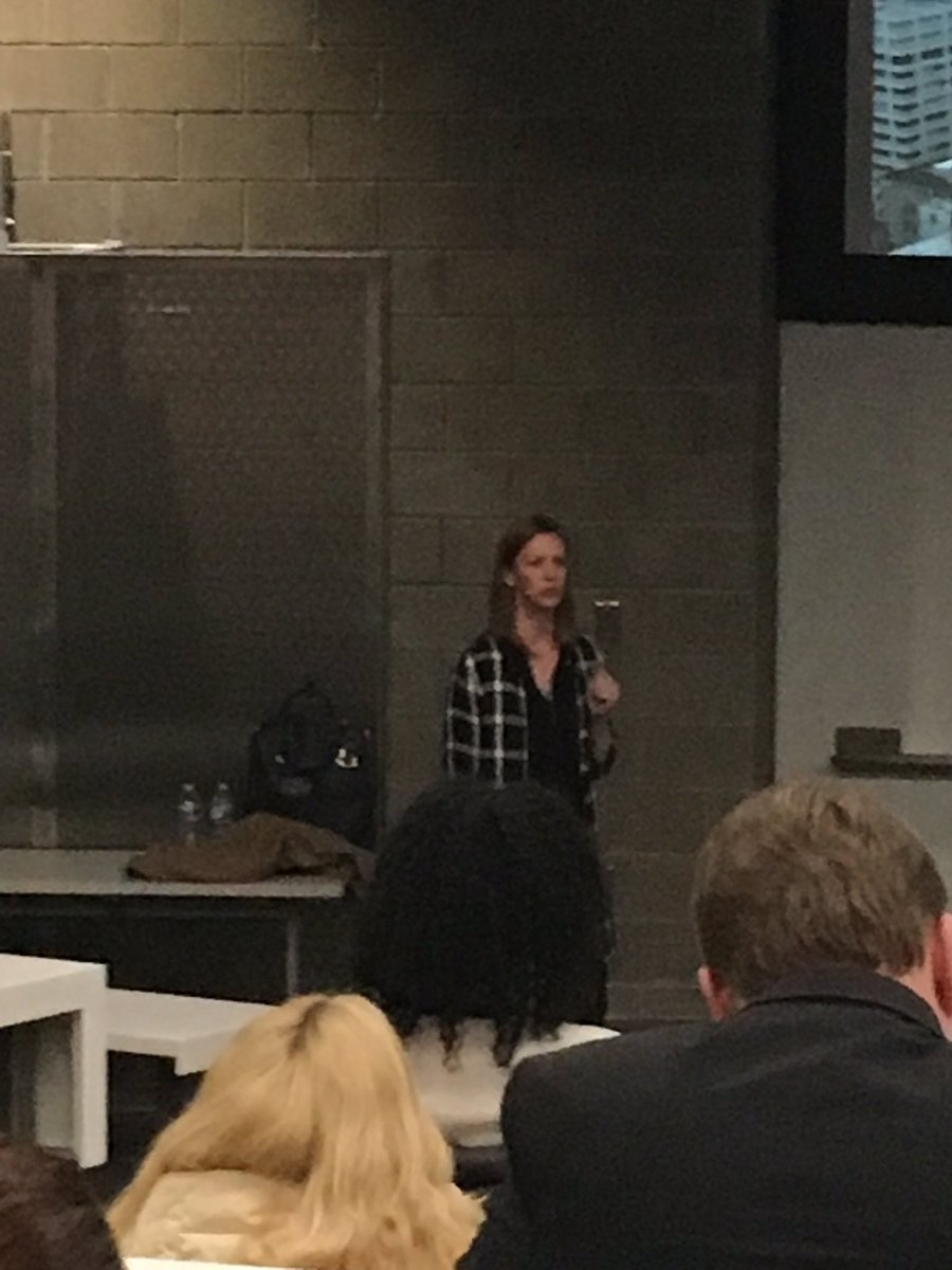 MichAuto's tweet photo. Our keynote speaker Jessica Robinson is here! #DiscoverAuto https://t.co/GyZzqydWJN