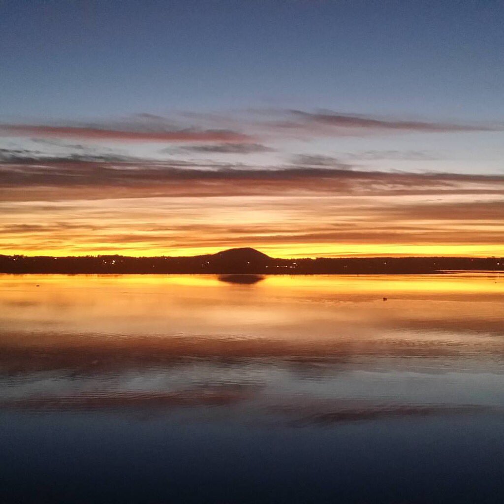 I for one choose not to get up this early &amp; am more than happy for people like <a href="/n_v123/">هشام علي يمن الحبه</a> to capture these awesome sunrises for me 😉
#Ballarat