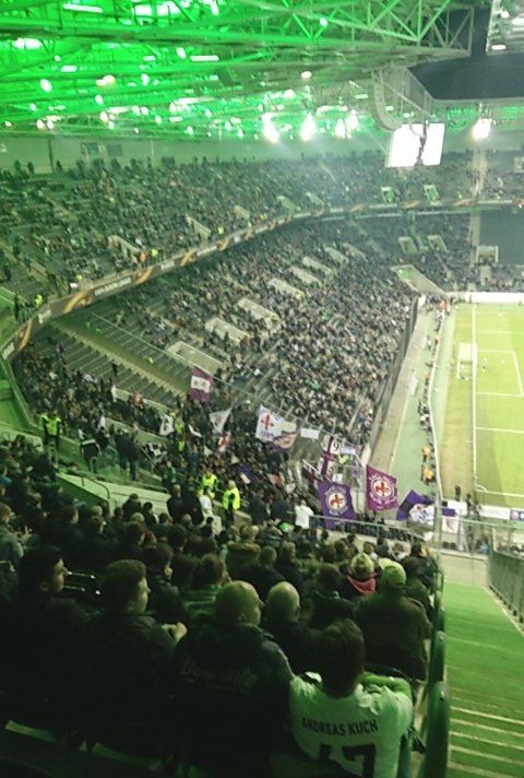 fan_elten's tweet photo. Außer des Ergebnisses war es ein richtig guter Europapokal-Abend!  #bmgfio https://t.co/4jDtXHNUNv