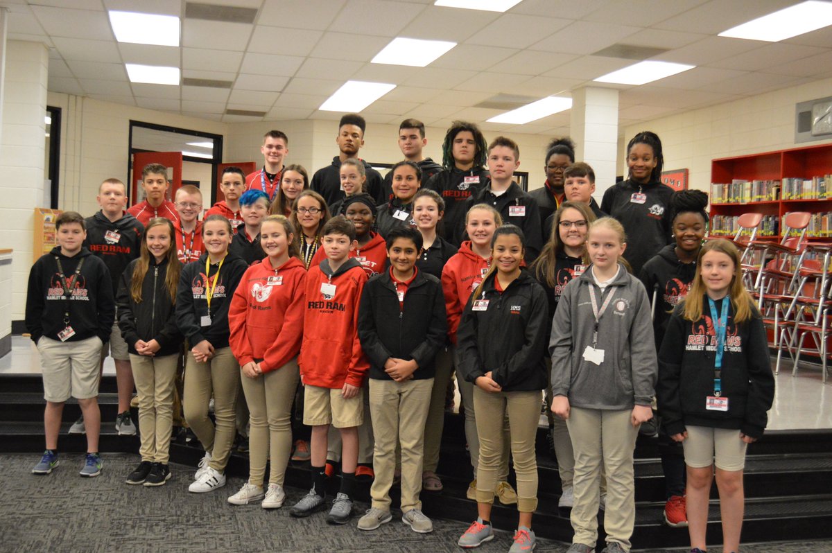 rcsraiders's tweet photo. Now that’s a whole lot of students making the A Honor Roll! Way to go @HamletRedRams! #RCSStudentsFirst #education #SuchSmarties https://t.co/J0i24v15bf