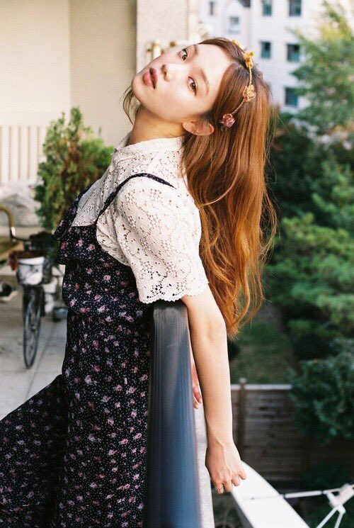 bibleesource's tweet photo. one of my favourite shoots ever #leesungkyung https://t.co/Eunuwqy1lo