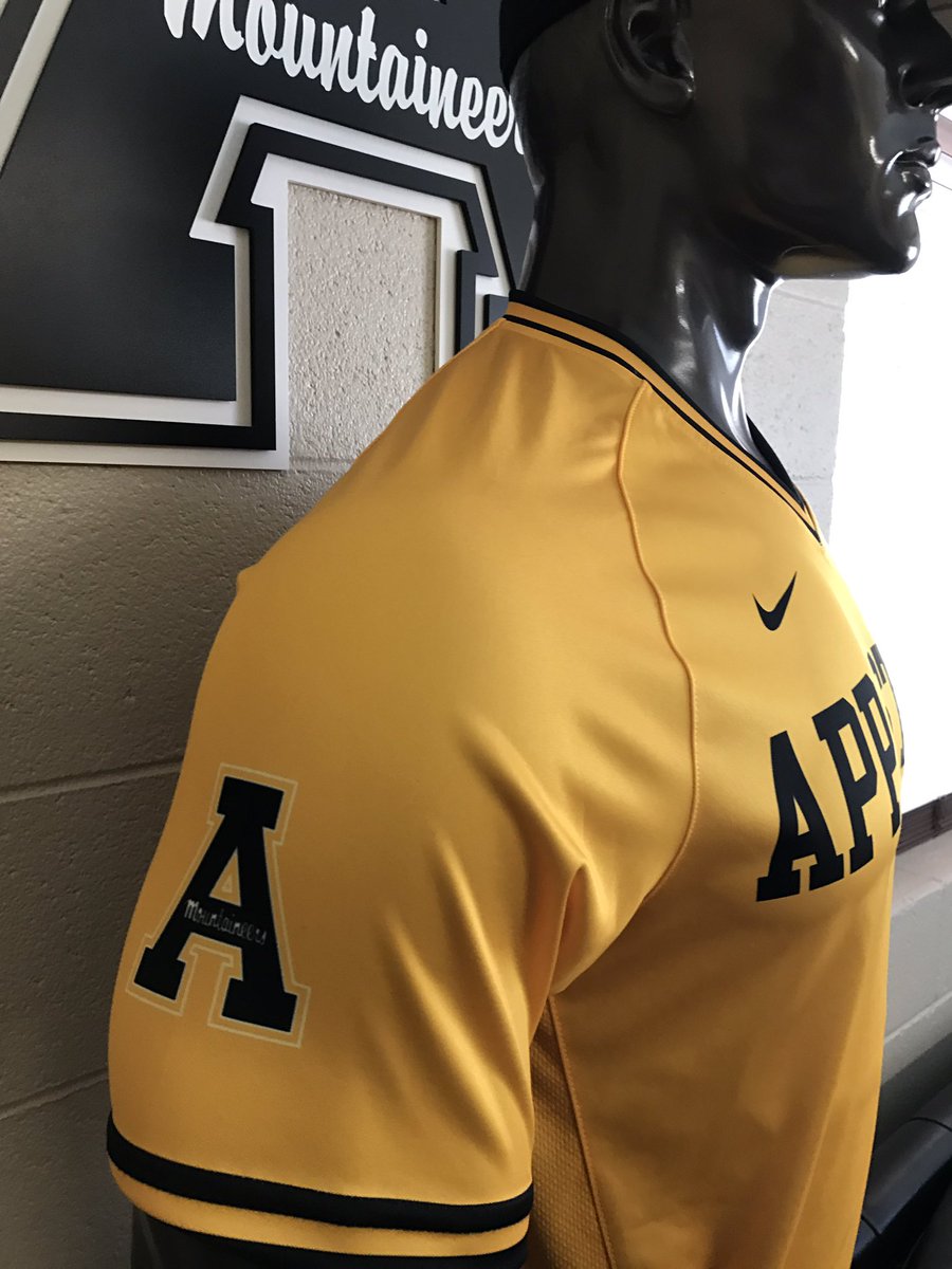Jacobscaddie's tweet photo. With first pitch of the 2017 season less than 24 hours away...time to show off @AppBaseball last new uni for the year!! #PlayBall #Nike https://t.co/221aLszMnT