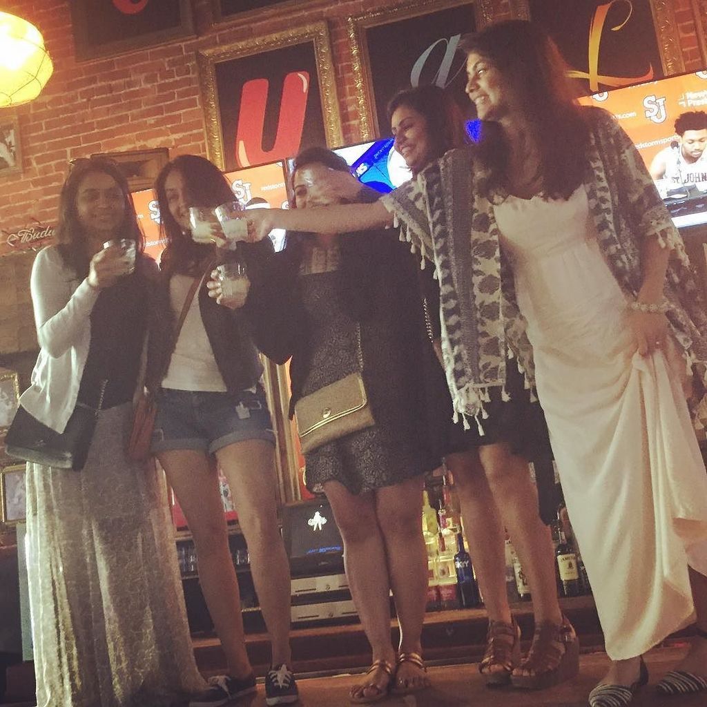 coyoteuglysd's tweet photo. Cheers to happy hour!!! These ladies know how to party... Come join us for 2 dollar beer a… https://t.co/5UUQaxFtB3 https://t.co/KkEpNjij9Z