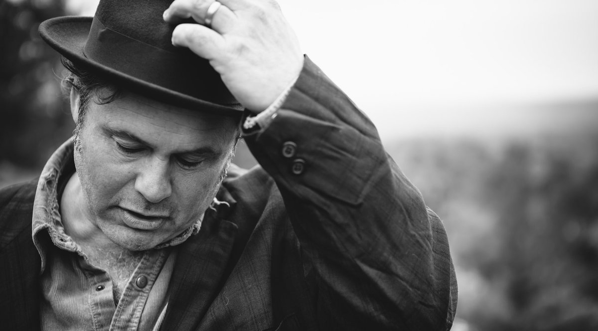 MKEPitPass's tweet photo. Check out an interview with Martin Sexton before his performance at the Back Room @ Colectivo here: https://t.co/gRzcjBFeyJ https://t.co/lyNqhnk6oO