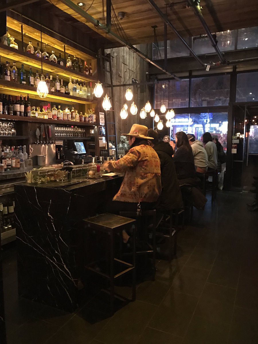 OBAONY's tweet photo. Don't know where to dine this evening. We keep the space for you. Come in and enjoy your night. #obaony #hellskitchen https://t.co/9jDvZs8NI6