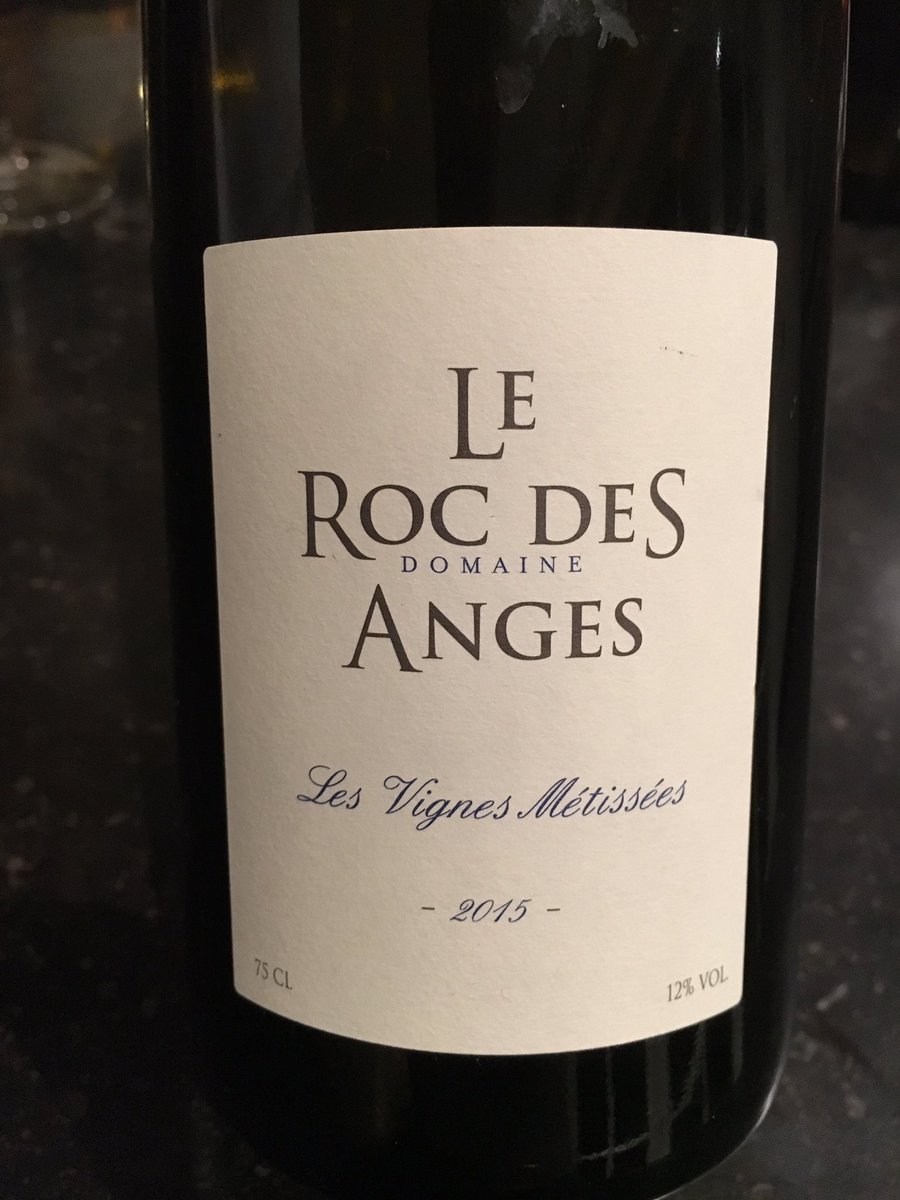 GeoffAdam's tweet photo. Quelle cuvée.... assemblage 10 cépages blanc-noir-gris et mis en appelation "Côte Catalannes Rosé". Plus tôt vin gris que rosé #rocdesanges https://t.co/zG5Vp1CNXA