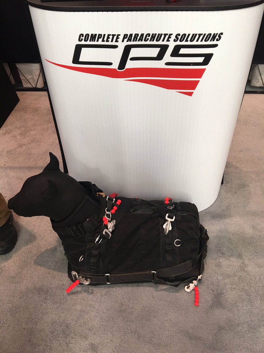 CPS_Parachutes's tweet photo. #PIASymposium2017 #PIA2017 #K9 #JumpDog #CompleteParachuteSolutions #TacticalParachutes #Military https://t.co/oLoFgZndXe