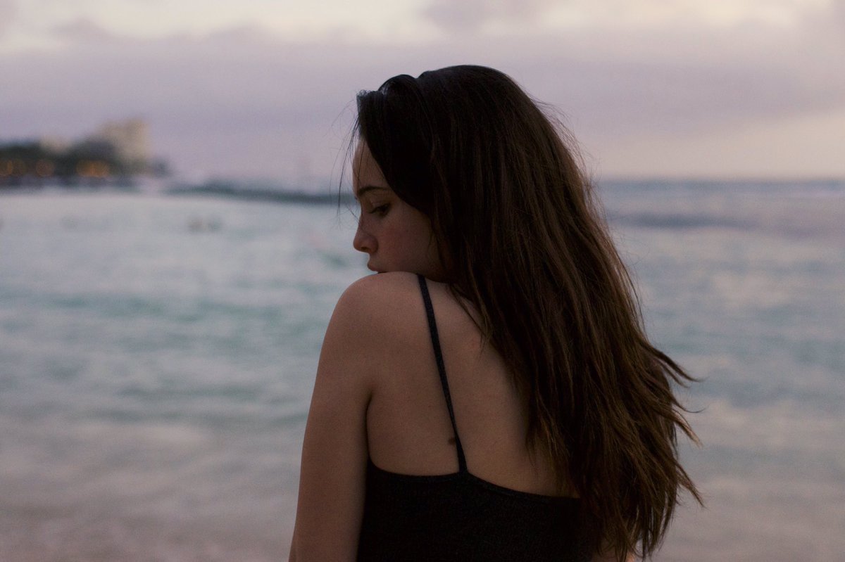 missing the warmth and sea super bad ☀️