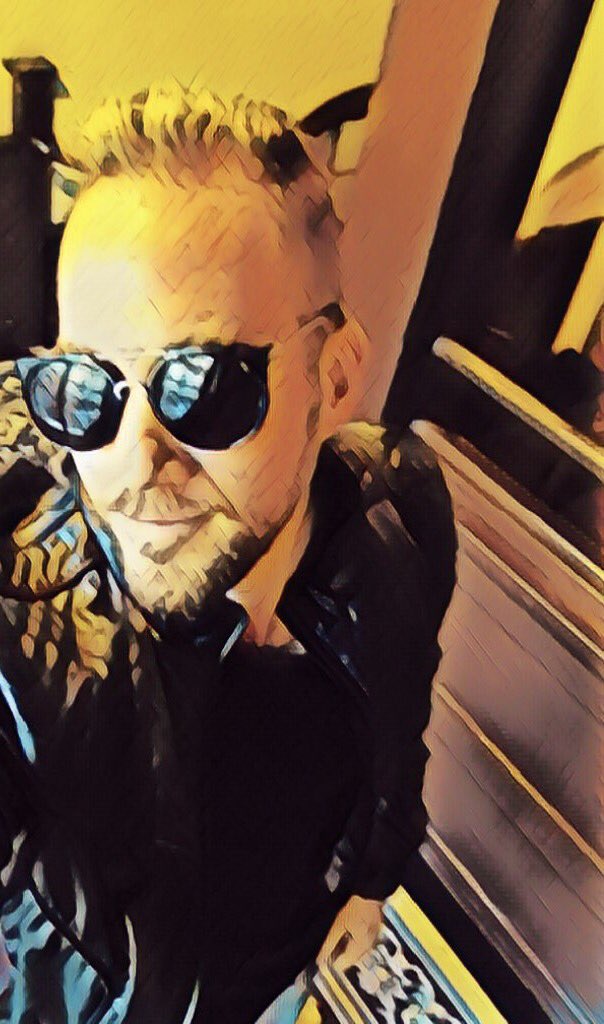 Flyby---->#shades #ontour