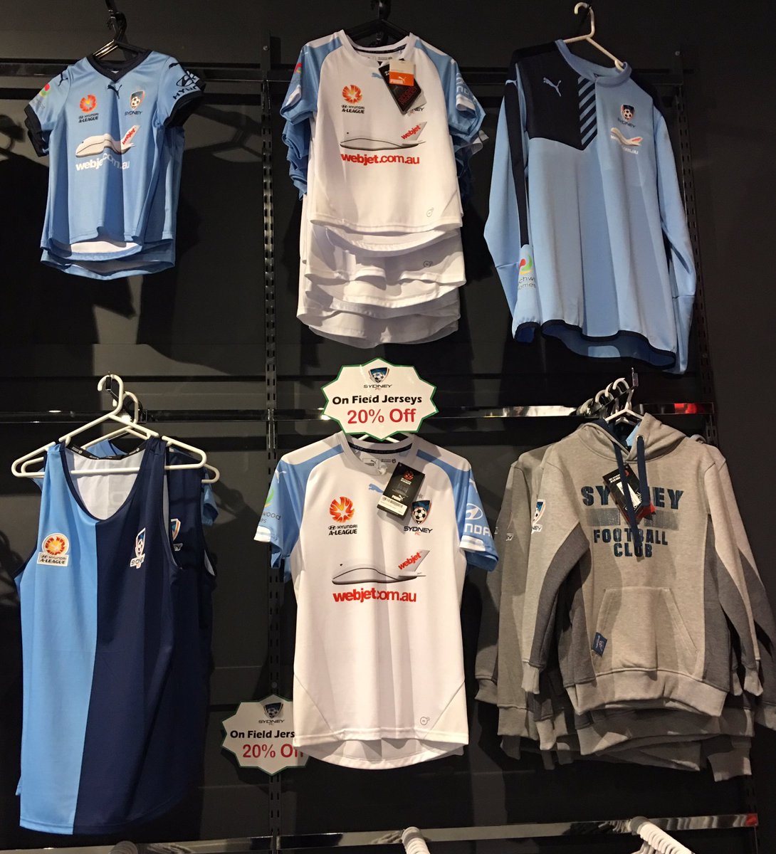 League_Zone's tweet photo. With the Sydney Derby happening this weekend who do you think will win #sydneyfc #thecove #sydneyisskyblue https://t.co/xm24QDyVoZ
