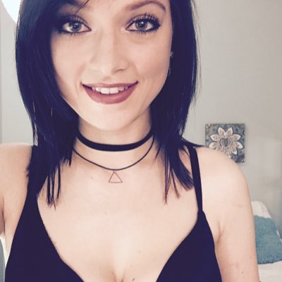 #NewProfilePic https://t.co/VMhyNMatEg<a href="/tag/newprofilepic"class="tags">#NewProfilePic</a>