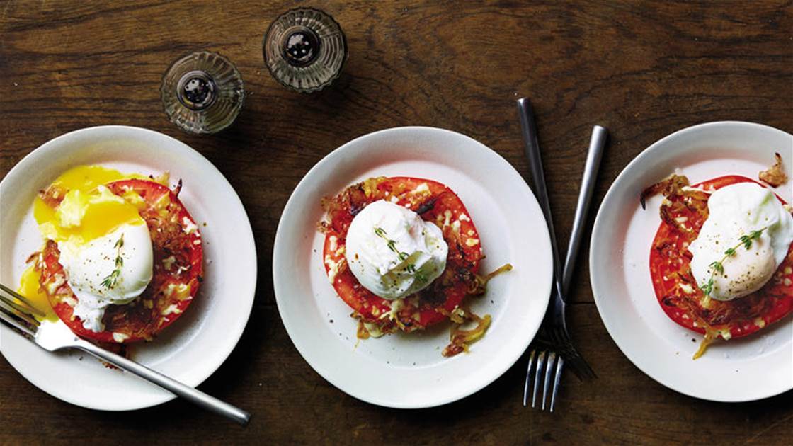 Preventionaus's tweet photo. Kickstart your morning with these simple tomato and egg stacks that are packed full of protein: https://t.co/DtdXKwuIwO #AHWW2017 https://t.co/4bWsyd1Q1o