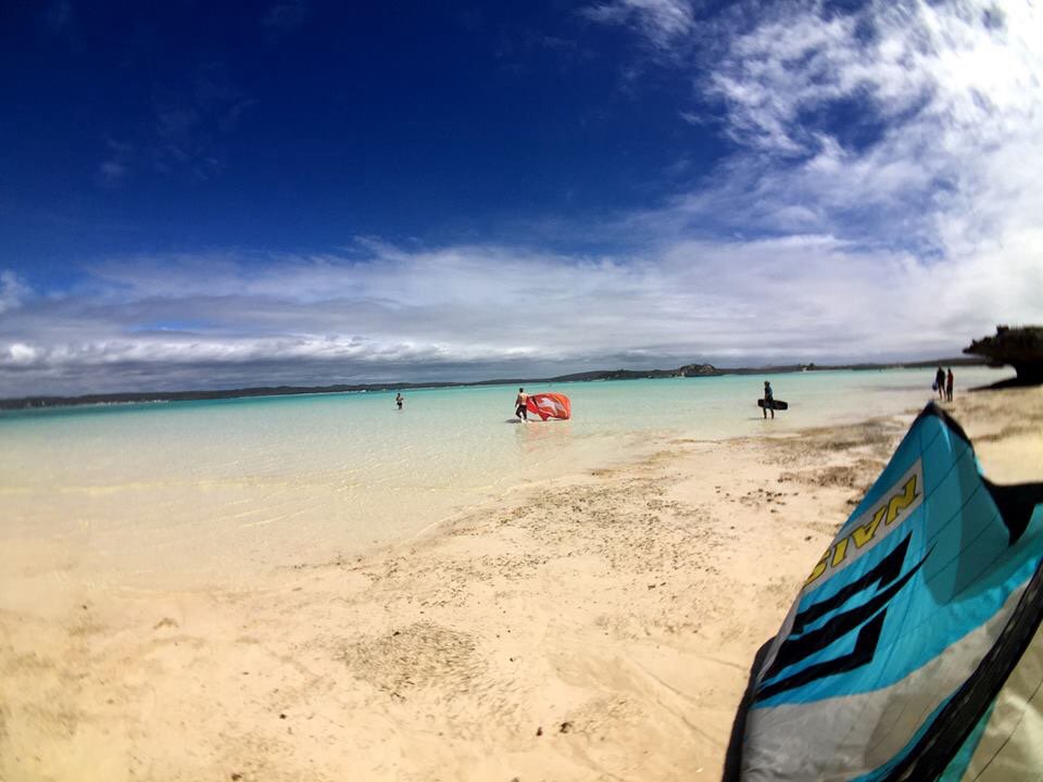 IleMadagascar's tweet photo. After reading https://t.co/bkLg4q3RLw @CNNTravel @BarackObama &amp; @richardbranson should go to #Babaomby &amp; #Lavanono (📷 Kitesurf Madagascar) https://t.co/B1XiMRxK2w