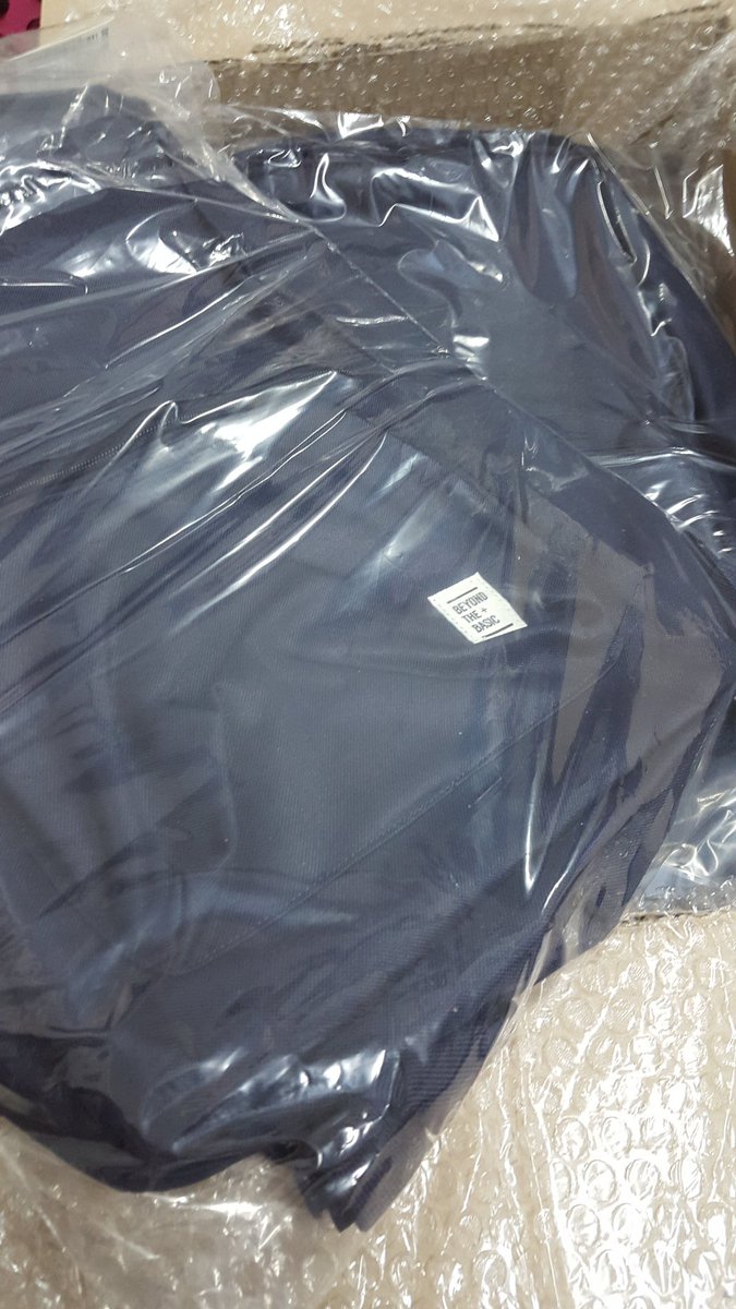 PrKorae's tweet photo. พร้อมส่งกระเป๋า #spao basic Backpack สีกรมท่า navy ใบสุดท้าย👍🎒
💥ราคา 740 บาท🎉💥
ลทบ. 70 / ems 100 📬📮
#exo #AOA #Backpack https://t.co/ivTi0e2zC4
