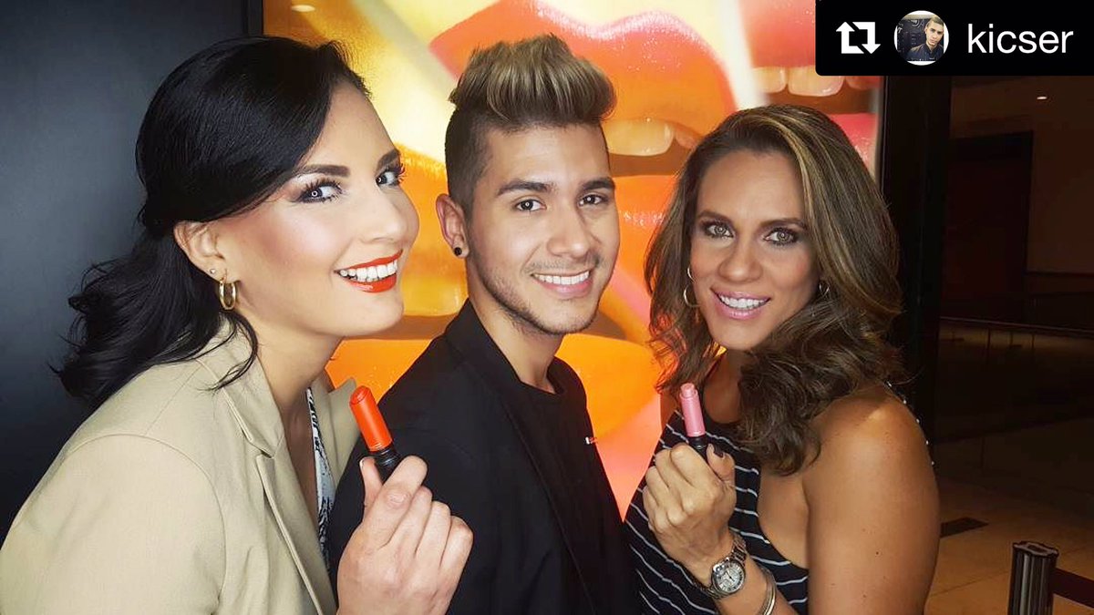 MaMechecastro74's tweet photo. Felices con nuestro #MACliptensity en #MACcosmetics #MyArtistCommunityLATAMDist 
#MyArtistCommunity #MyArtistCommunityEC @MACcosmetics https://t.co/zas44J9tfZ