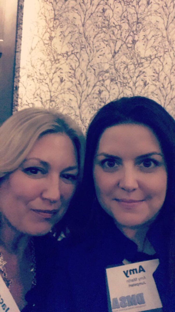 AmyMartin216's tweet photo. Loved meeting up with my girl @JacquieChak at #2017DMSA - &amp; celebrating all the amazing winners! https://t.co/D7QlXEjbTo