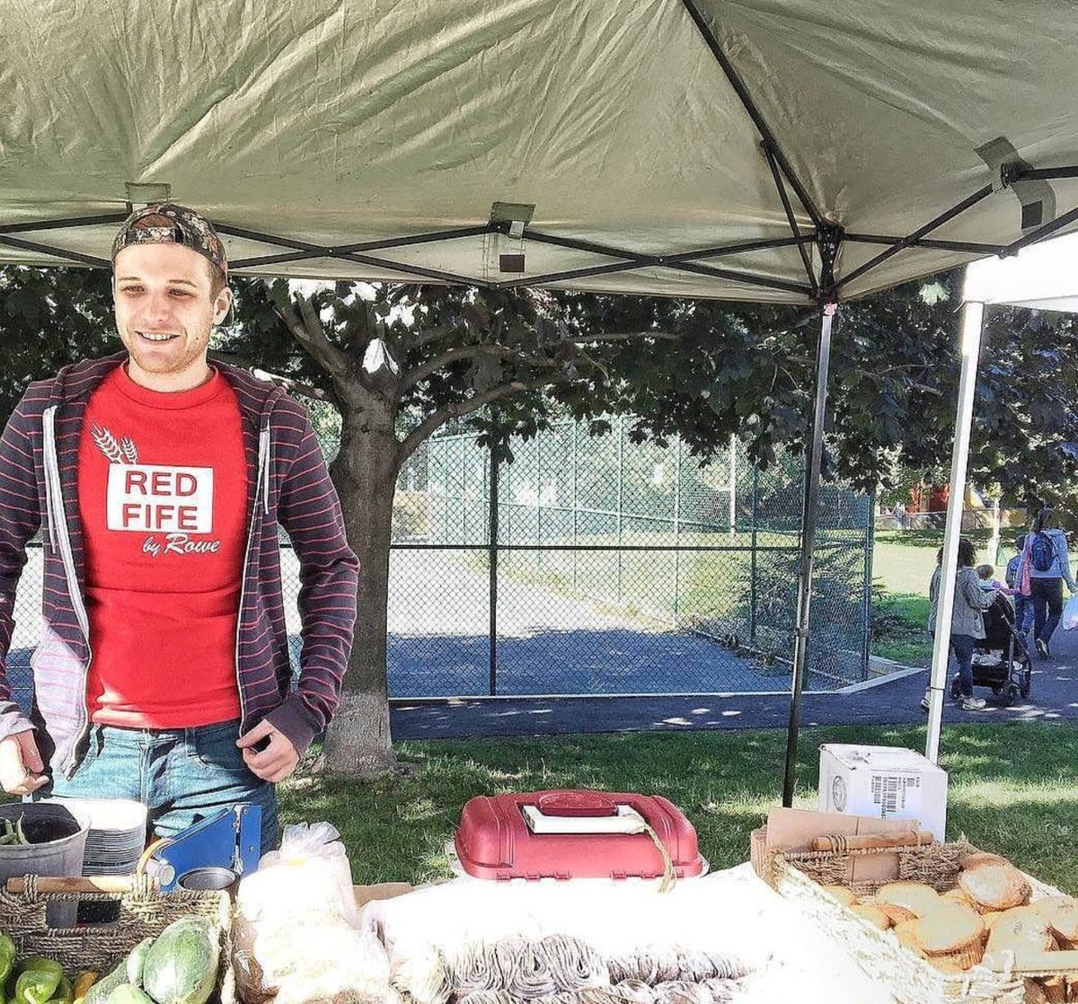 roweredfife's tweet photo. Good news @EGbrickworks this Saturday we will be at the #farmersmarket celebrating #familyday weekend with everybody Look for Jake https://t.co/totTpCJmwh