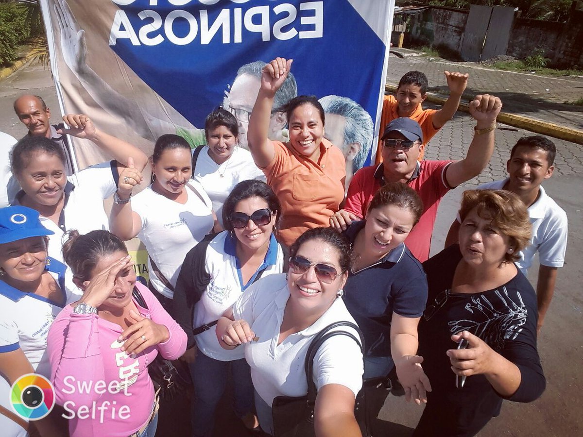 Llona1963's tweet photo. @AXEA65 Red de Maestros Buena Fe Valencia APOYO TOTAL #AugustoAsambleista #LeninPresidente #UnaSolaVuelta @leojnb  TODO TODITO 35 https://t.co/n9vnxdtX0d