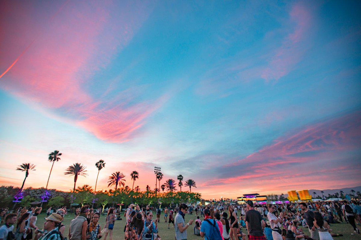 coachella's tweet photo. Dreaming of it https://t.co/A4gglU5MTd