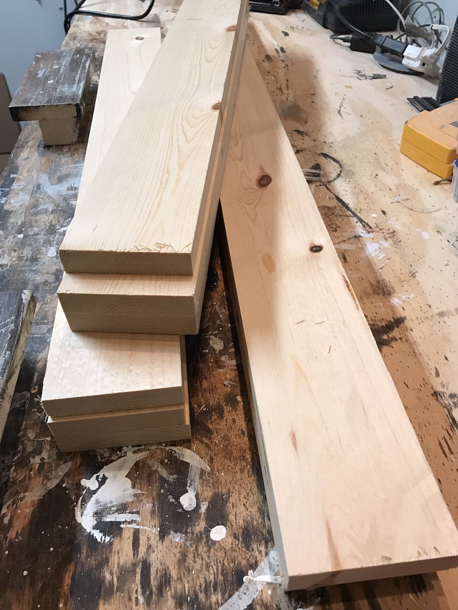 mrdobyns0901's tweet photo. 3 order cut and ready for the #jointer #Etsyseller #farmhousestyle #farmhouse #farmhousedecor #giftsforher #plankandburlco https://t.co/f6mpKpSvt4