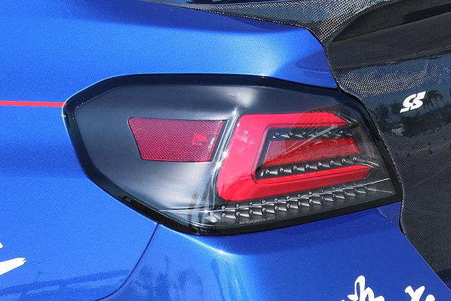 WRX STI/WRX S4 ダークレッドテールランプ WRX STI/WRX S4 ダークレッドテールランプ 補修用・片側のみ