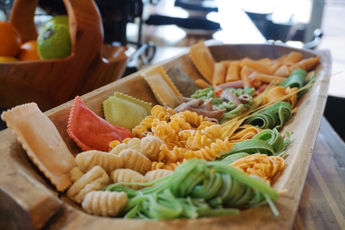 mirko_pasta's tweet photo. The freshness of our pasta part of what makes each dish undeniably delicious! #pasta #fresh #authentic #italian #mirko https://t.co/Wsjfw3q77m