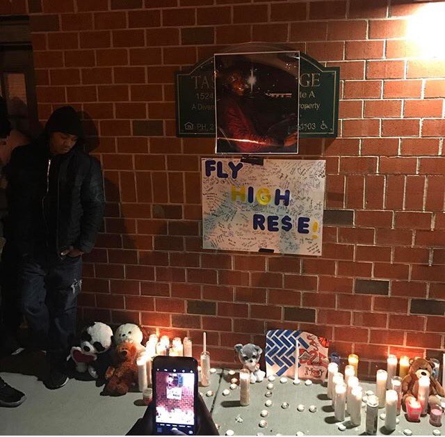 Rmg_khy's tweet photo. Still on some gang shit my brother aint really dead he right there next to me🤙🏽❤ #💉Brothas https://t.co/WgRL2d37sh