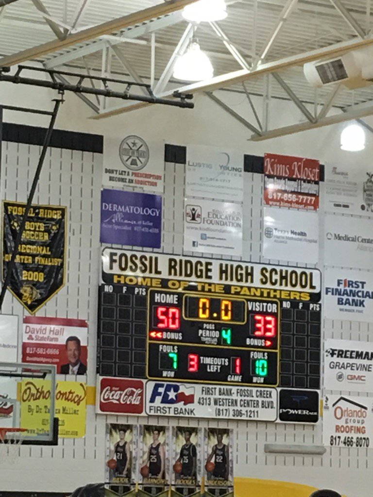 sherrell_lander's tweet photo. @chhspanthers 
SWOOSH!

#chpantherpride https://t.co/YTsI2g9EWc