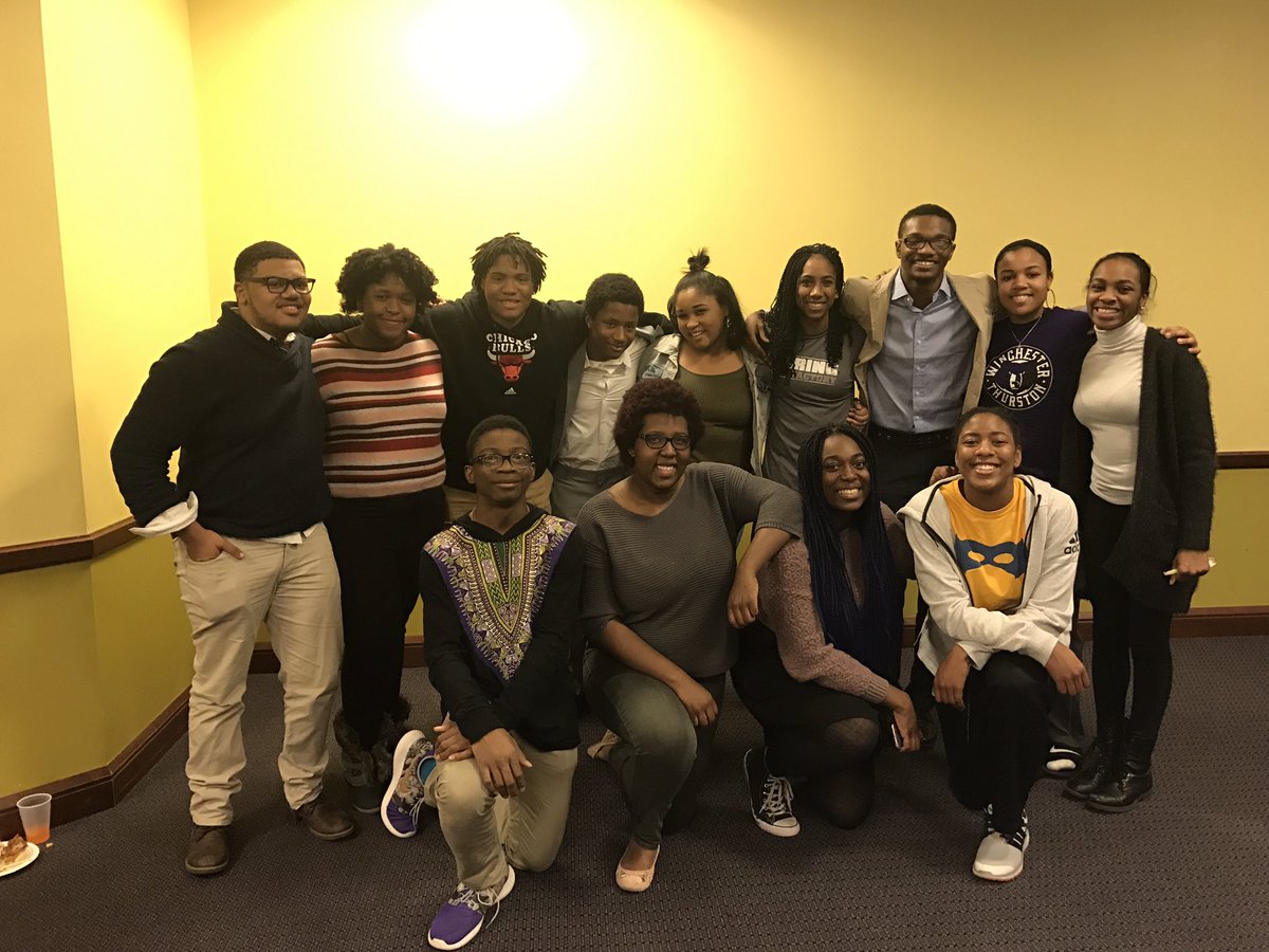 raeprunty's tweet photo. And that's a wrap for WT's 2017 Black History Month Event, hosted by yours truly. #blackexcellence https://t.co/iyTGlx4xd9