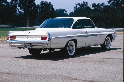 ClassicGmMuscle's tweet photo. 1961 #Pontiac Ventura @ClassicGmMuscle Please RT https://t.co/MJOn0BNJby