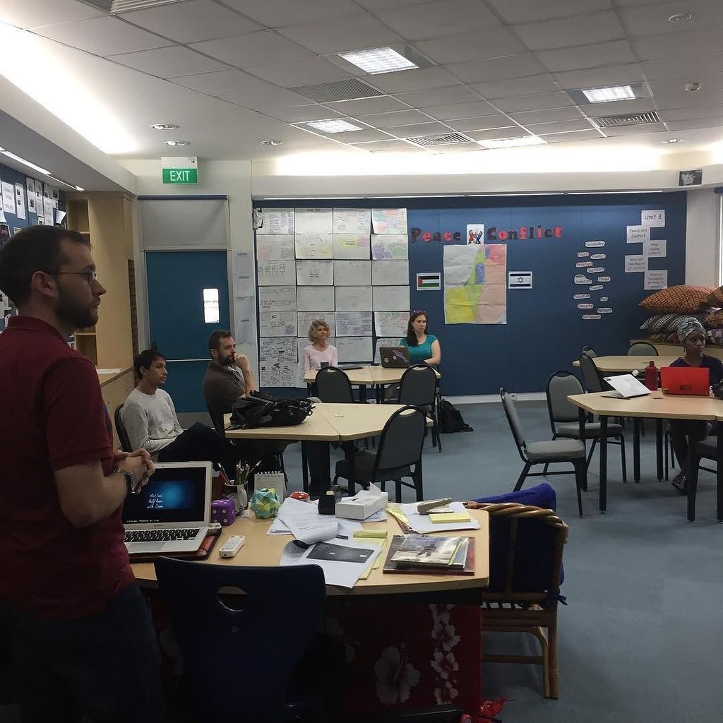 MSNagaNaga's tweet photo. Teacher learning how to use Nonfiction text to help students understand concepts #msjis #j… https://t.co/svKSi7SQh8 https://t.co/AMVb1M3pzc