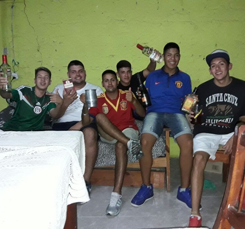 lautaro_moron's tweet photo. La banda ⚽⚽ la villa la villa 
#LVSJ https://t.co/XQK1gHsQo6