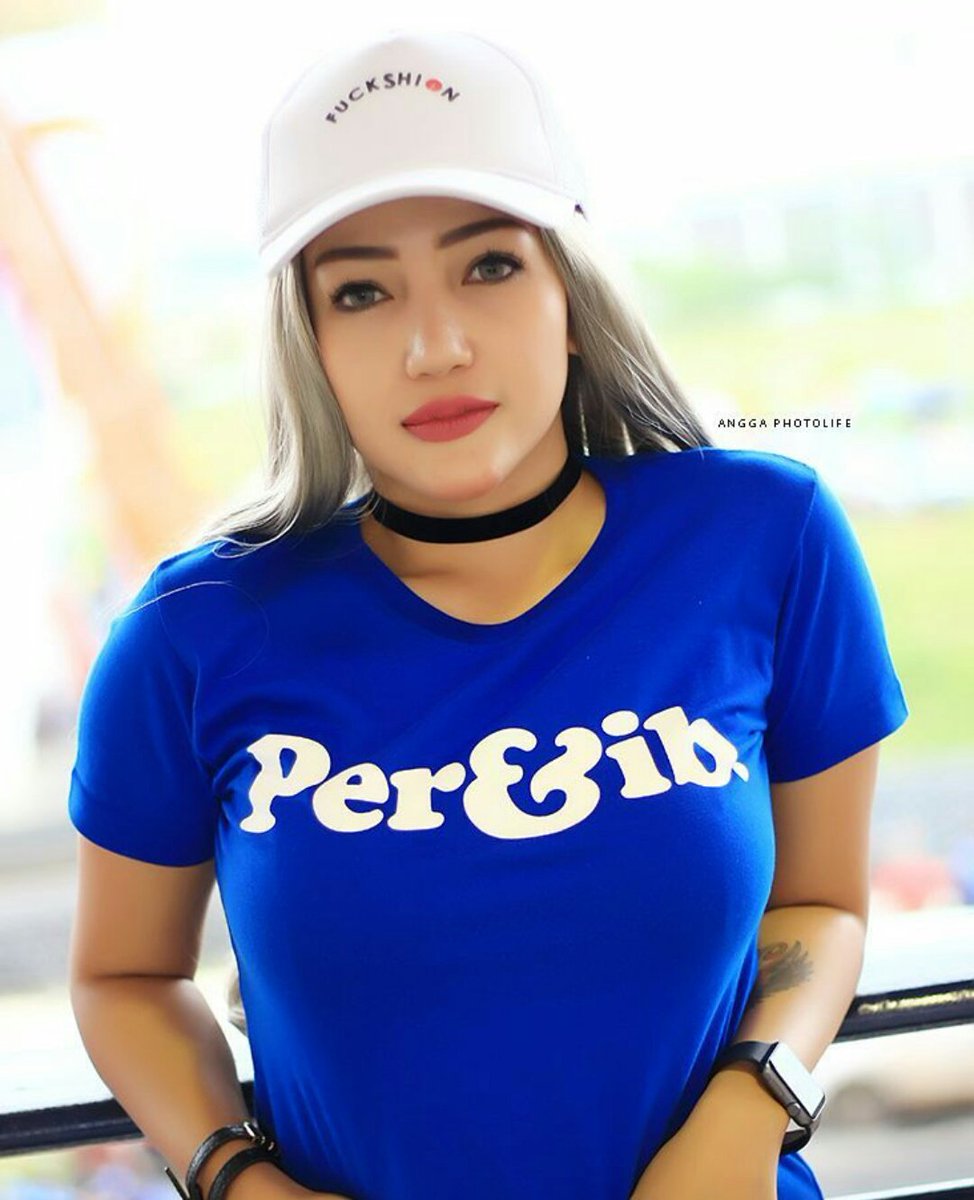 Saya yakin #Persib bisa juara ujar Carolline Yunani #PersibDay