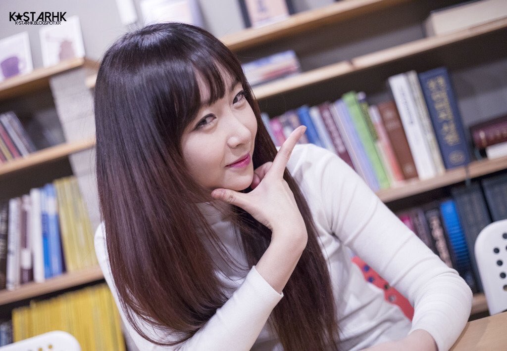 BulldokPictures's tweet photo. Genie
cr. k-starhk https://t.co/JF0t84okrr