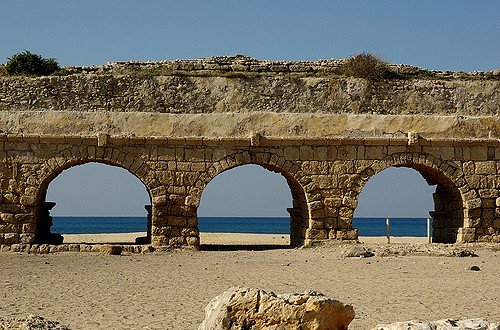 goisraeI's tweet image. Aqueduct Beach, Caesarea