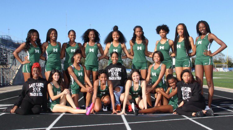 _CoCoFish's tweet photo. Great job today girls. Way to show up and show out. #ladycanestrack #jvsquadup #winning https://t.co/RqWHgylzio