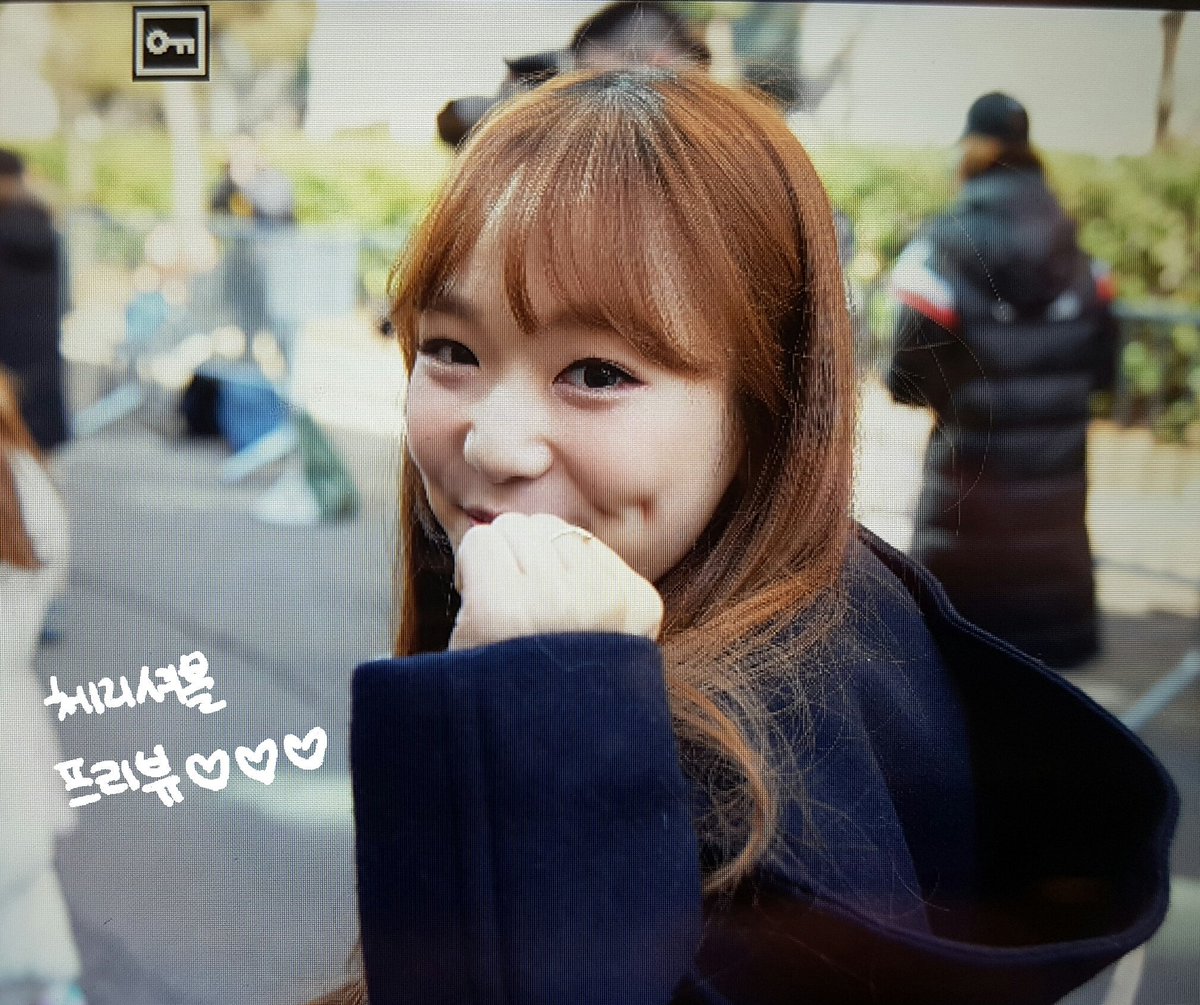 20000828net's tweet photo. 170217 뮤직뱅크 중간출근 #에이프릴 #레이첼 프리뷰

@APRIL_DSPmedia #APRIL #Rachel #성나연

🌸🌸 https://t.co/AxrPogqPTp