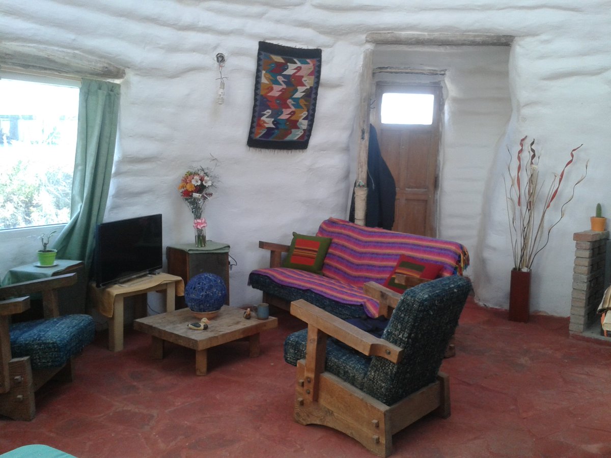 Rossi_MJulieta's tweet photo. missing our sweet cozy adobe home @HardtkeLeo  @calearth https://t.co/Q2KEXgiL5H