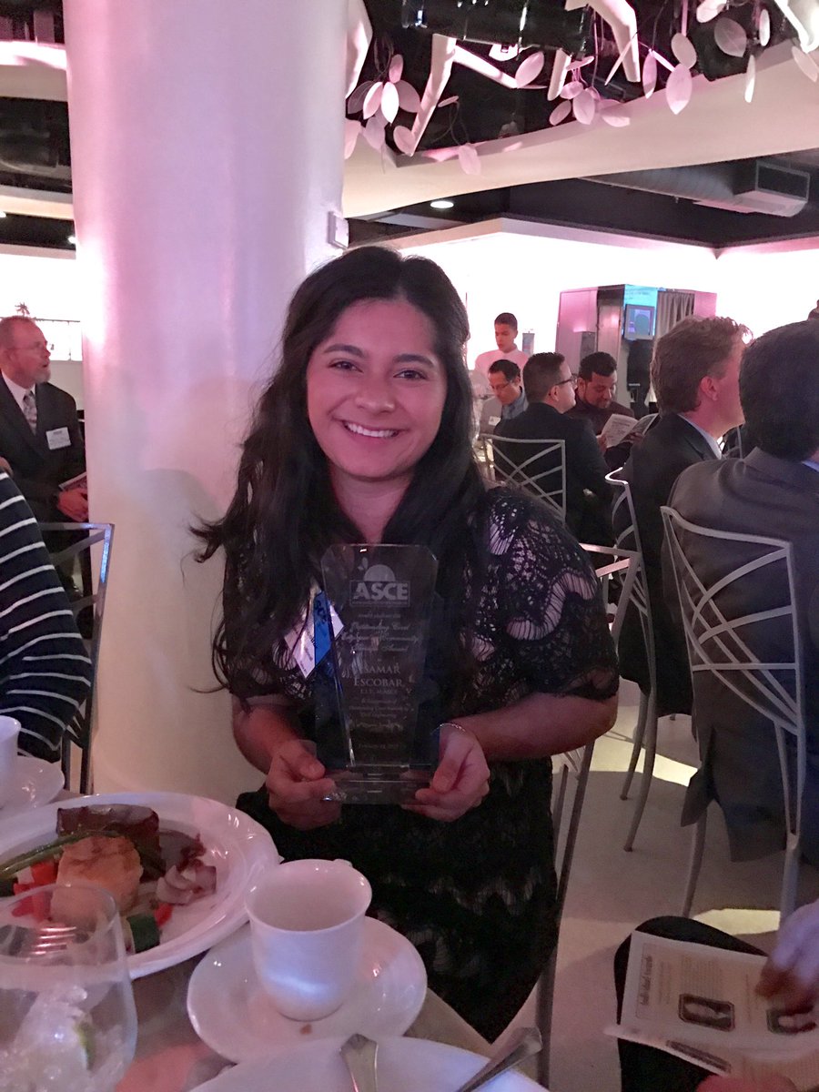 Anna Lantin tweet media