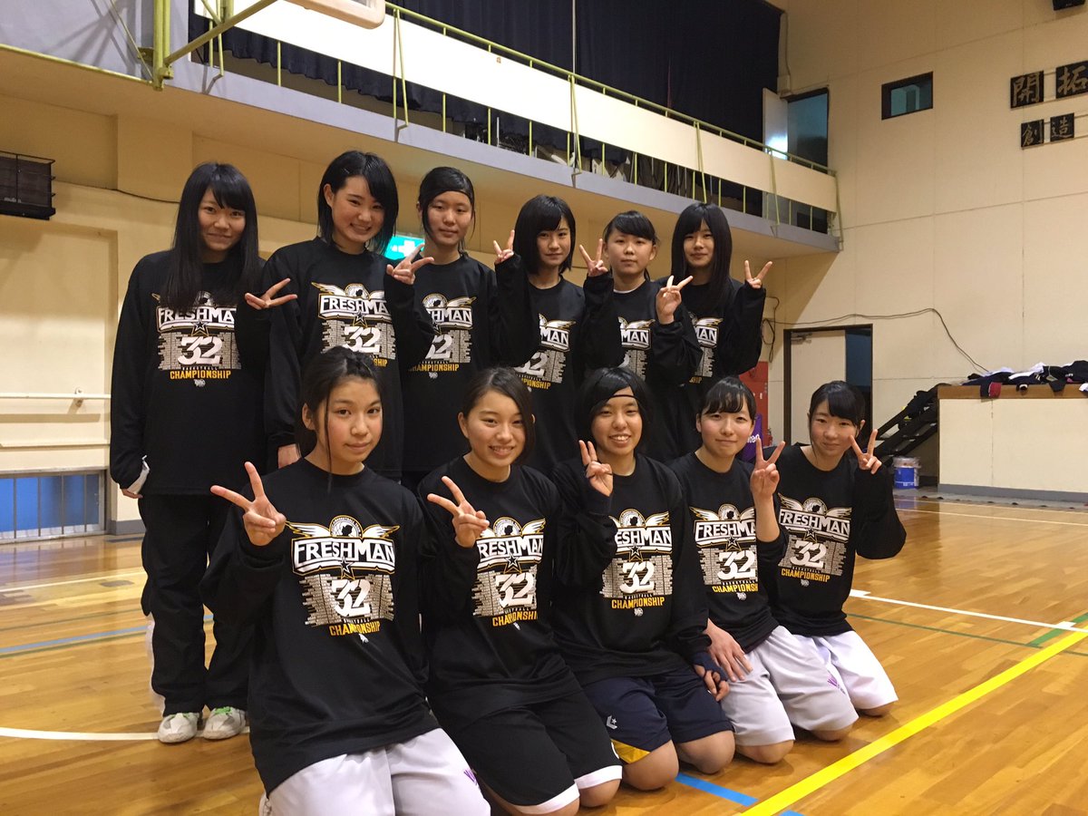 パワーハウス岐阜 على تويتر チーム紹介 各務原高校女子 みんなで新人戦の記念tシャツを揃えていただきました 黒色のtシャツ姿を先生から強そうに見えると褒めらてたみんなでしたっ 各務原高校女子は1年生のみのチームですが 各主要大会で好成績を残して パワーハウス岐阜 على تويتر チーム紹介 各務原高校女子 みんなで新人戦の記念tシャツを揃えていただきました 黒色のtシャツ姿を先生から強そうに見えると褒めらてたみんなでしたっ 各務原高校女子は1年生のみのチームですが 各主要大会で好成績を残して