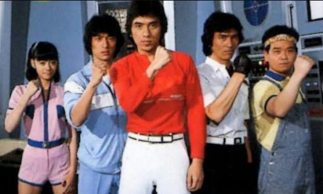 Zenくん たいちゃん 続き 黄島太 ゴーグルイエロー 任務の為に親子の名乗りもせずに戦ったこともあった 気は優しくて力持ち 桃園ミキ ゴーグルピンク 君の笑顔がどれだけ救いになったことか 華麗な七変化は忘れない その笑顔をいつまでも 大戦隊