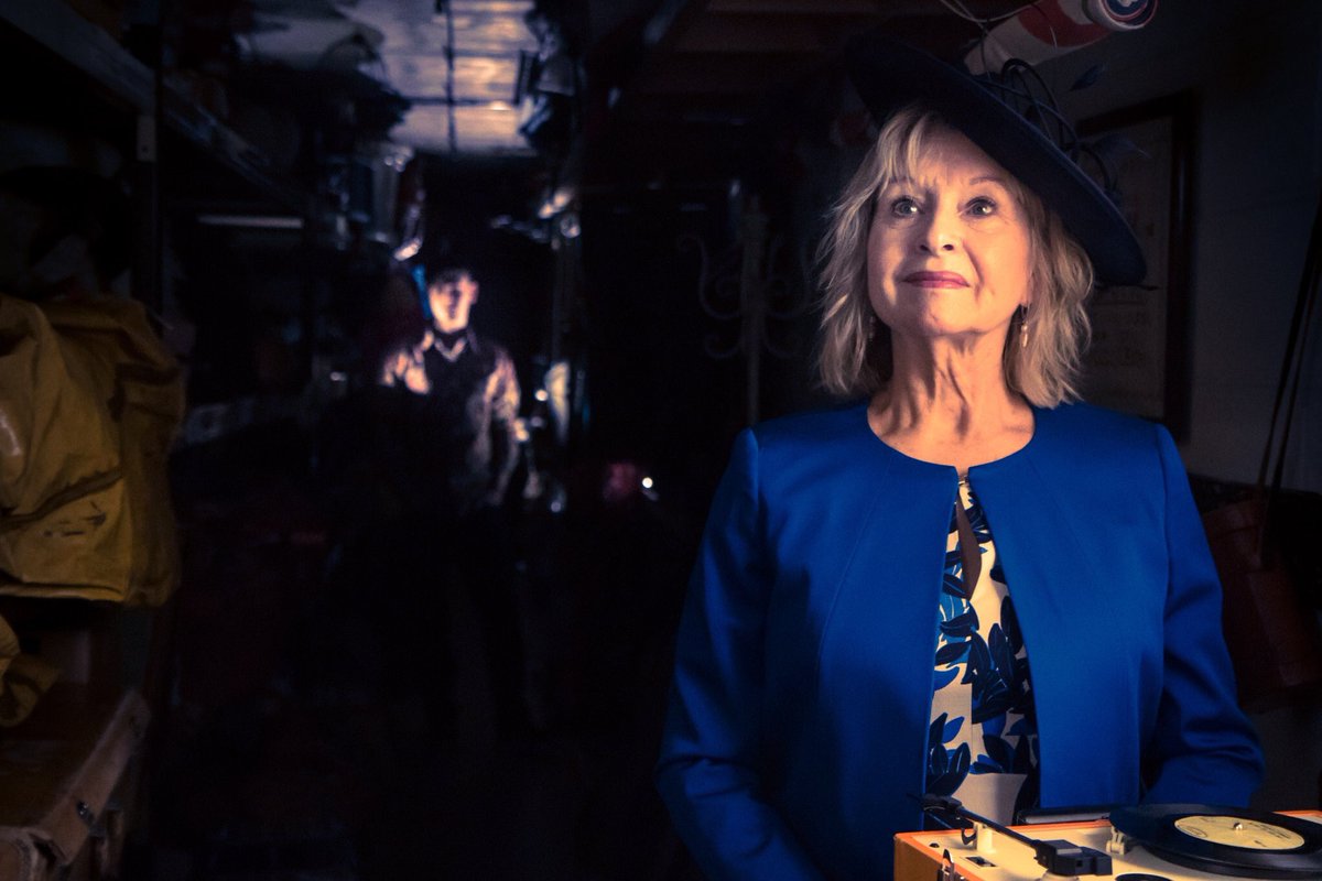 Everymanchelt's tweet photo. Today's the day! Opening night of Kay Mellor's #APassionateWoman starring Liza Goddard. Tickets https://t.co/CTyC4P3INW #romcom #APWTour https://t.co/YKzWGa46Li