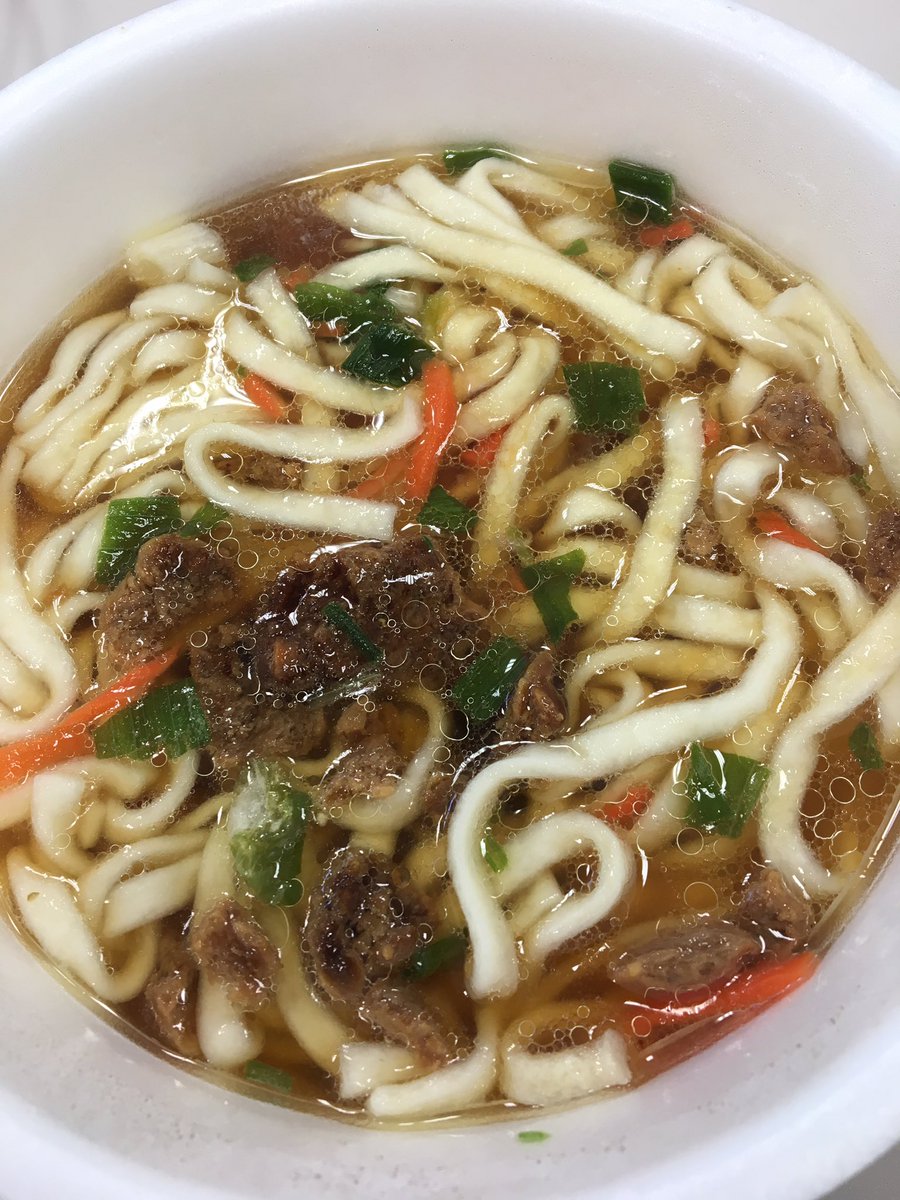 どん兵衛のすき焼き味食べました(^^)
とても甘い笑