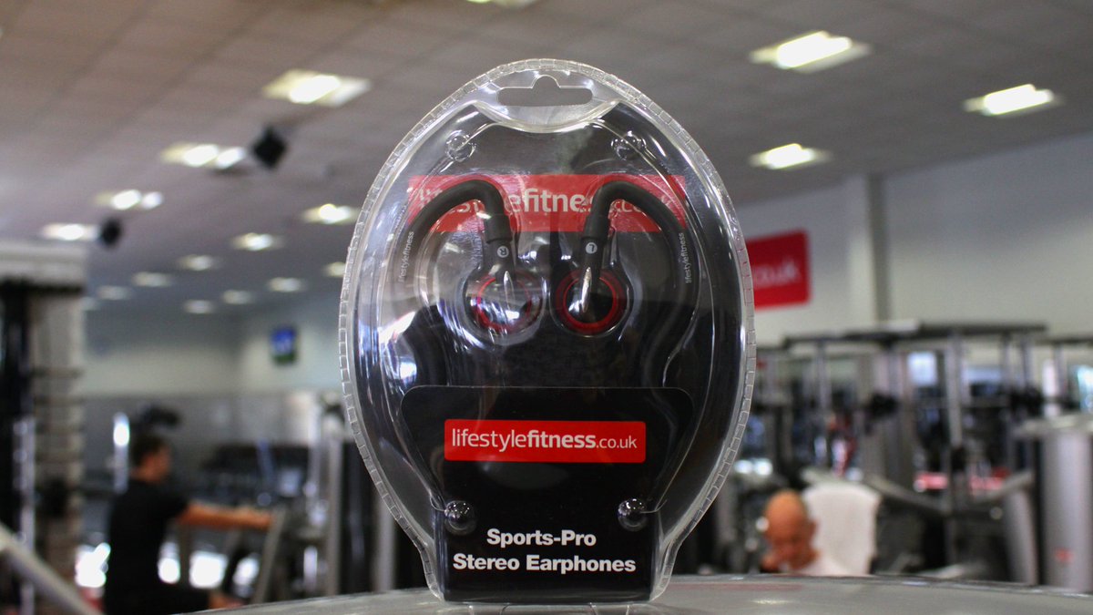 Happy Friday! Fancy winning a pair of our Lifestyle Fitness earphones? FOLLOW AND RETWEET this post for a chance to win! Good luck!