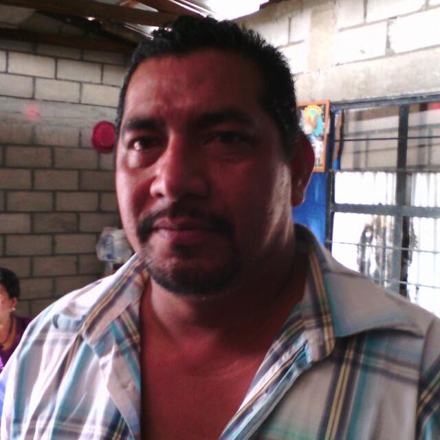 gabocoqueto's tweet photo. taxista, 43 años, muy caliente...engañado me regalo esto mmm https://t.co/fKfRLaFM6r