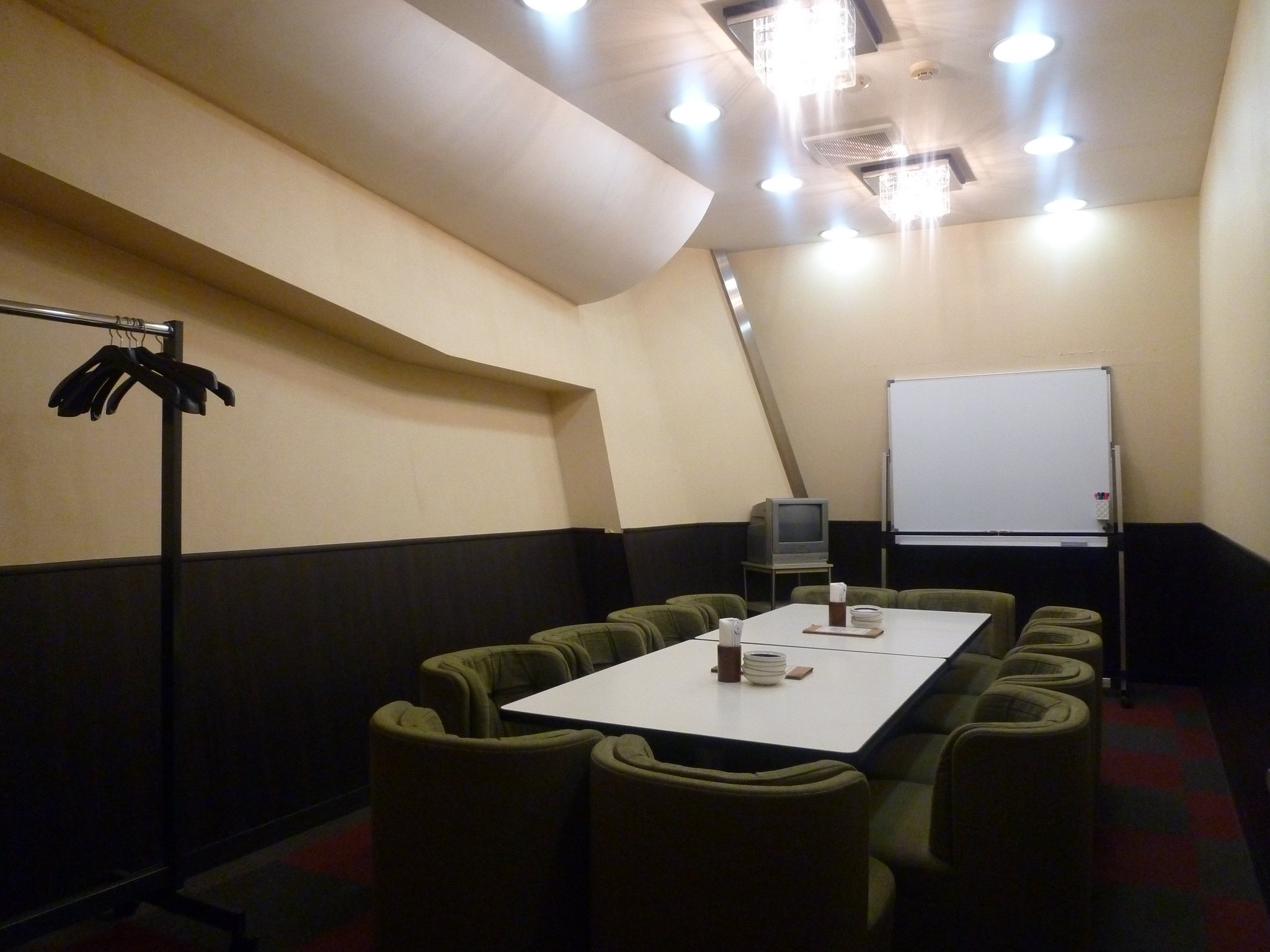 Cafe Miyama On Twitter Cafemiyamaの貸会議室 渋谷公園通り店は 貸会議室を3部屋ご用意しております ビジネス会議 各種セミナー 講演会 勉強会等様々な場面に応じてご利用頂けます 詳細はこちら Https T Co Ucrbthie8c Cafemiyama 貸会議室 渋谷公園通り