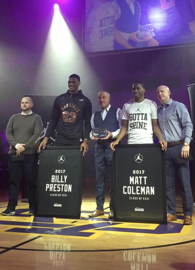 OHACoachSmith's tweet image. Great honor tonight for @mattcoleman2_ and @nolimitbill