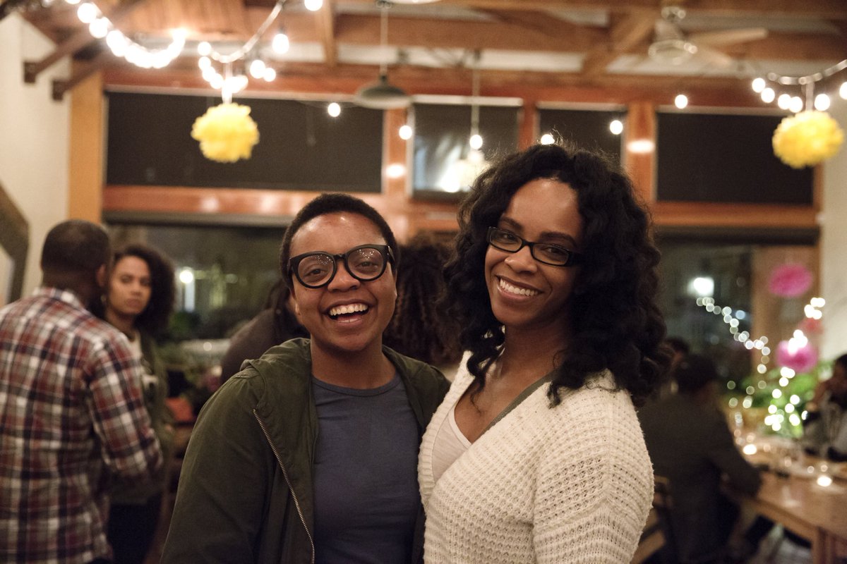 SterliingGold's tweet image. The open dialogue about black love at @SheIsSoul 's event last night was so refreshing! And the vibe, 👌🏾on point

sheissoul.com