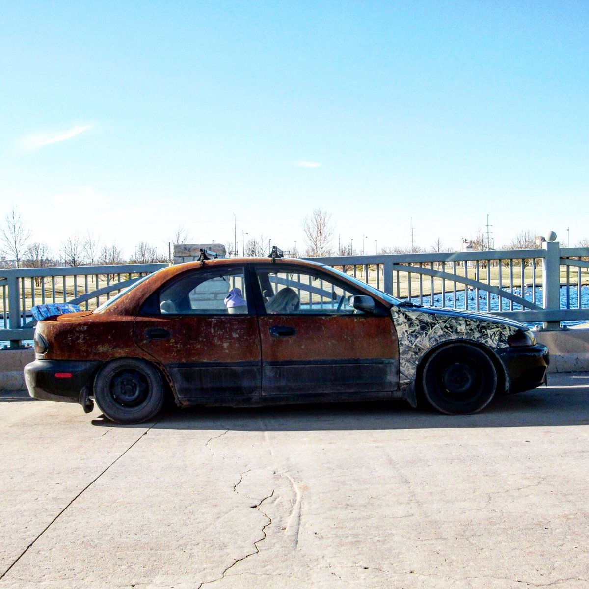 rottxn_bxnny's tweet photo. No fucks given                                    #slammed #mazda #patina #jdm #jdmrat #rusted #nofucksgiven #Stance #ratrod #ratstyle https://t.co/21Ai25tZ8Z