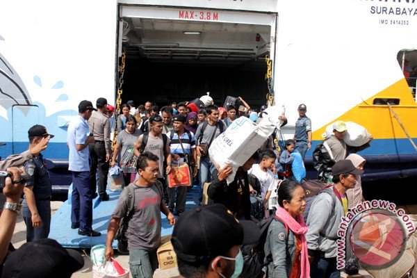 Disdukcapil Seruyan Akui Kesulitan Data Warga Pendatang Baru antarakalteng.com/berita/262671/… #Seruyan <a href="/Kemendagri_RI/">KEMENDAGRI</a>